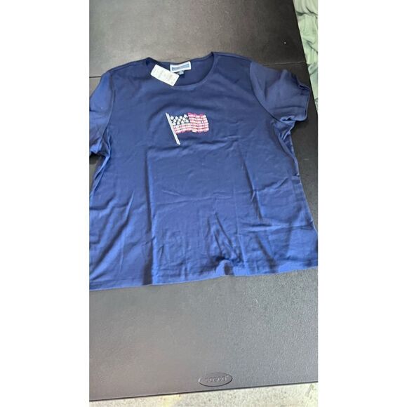 Karen Scott Womens Mixed Print Graphic Tee Intrepid Blue Flag Size 3X NWT P1-91 - Picture 2 of 12